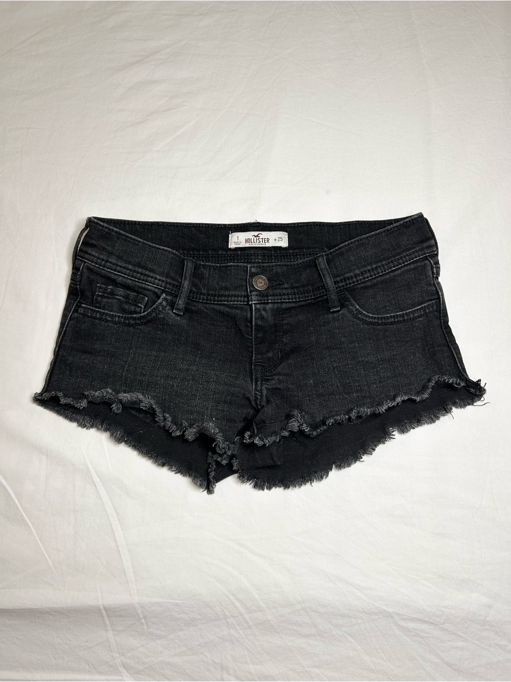Hollister Women's Black Low Rise Frayed Hem Denim Shorts
